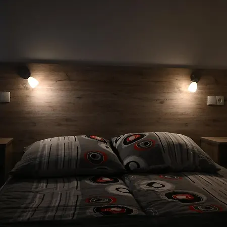 ファームステイ Goscinne U Babuni ブコビナ・タトシャンスカ